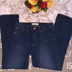 Gap crop flare high rise